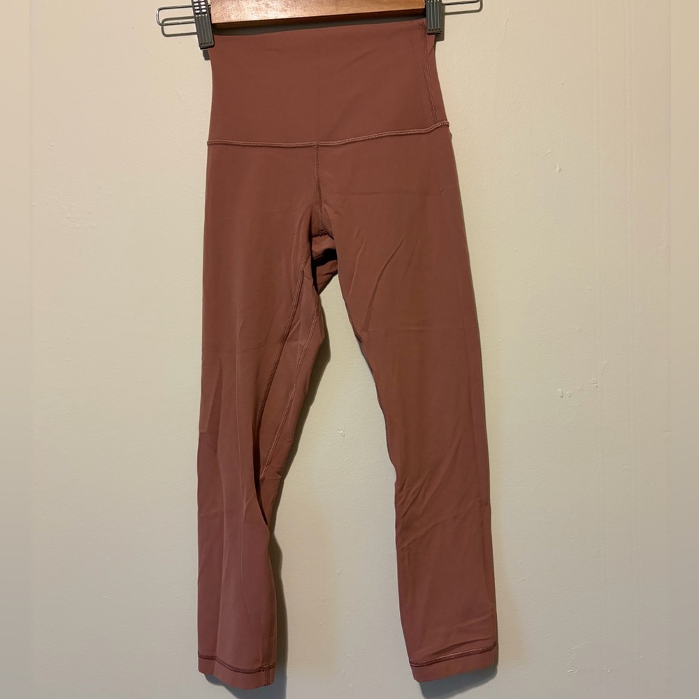 Lululemon Align High-Rise Crop 23” leggings
